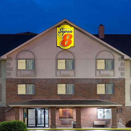 Super 8 By Wyndham Morgantown Hotel Екстериор снимка